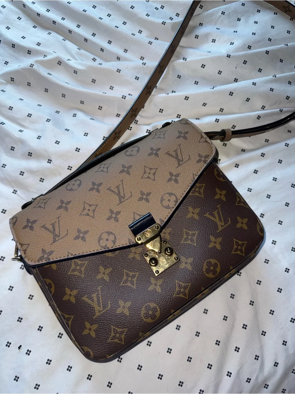 Louis Vuitton Tan Monogram Messenger Bag with Gold Hardware